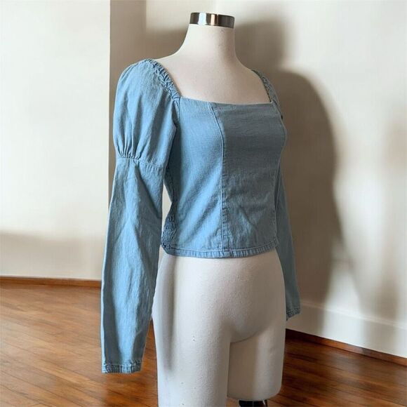 Levi’s Smocked Denim Jean Peasant Blouse Top Shirt Poet Boho Small - Picture 2 of 6